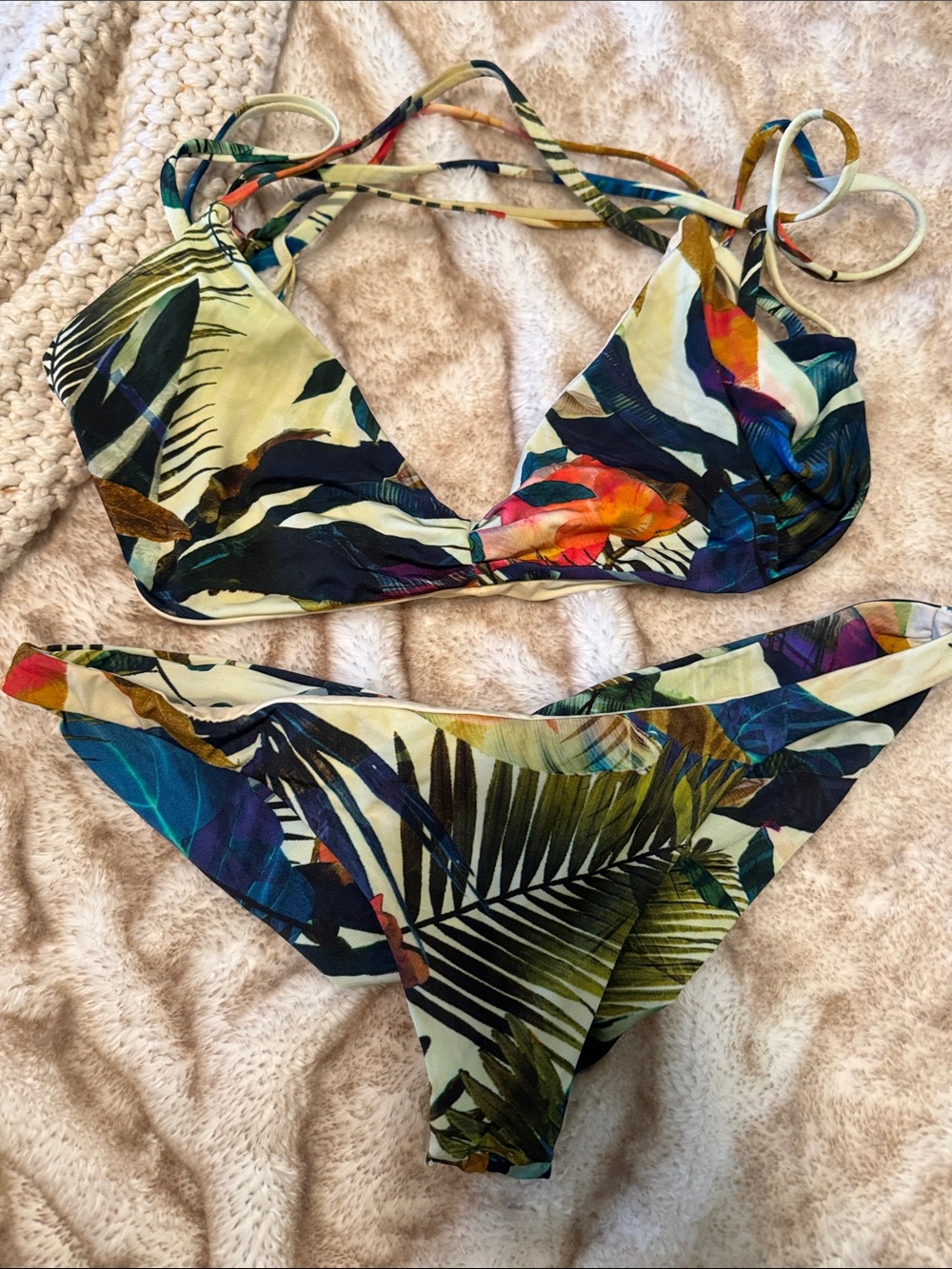 Vitamin A Gemma Top and Samba Bottom Set in Maya